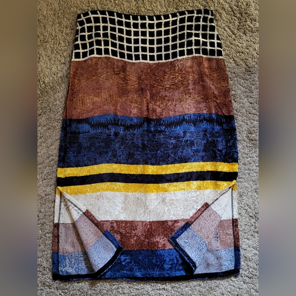 Colorful Patterned Midi Skirt - Picture 7 of 8